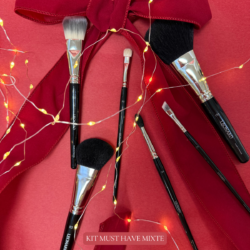 kit must have mixte kit pinceau maquillage teint et yeux